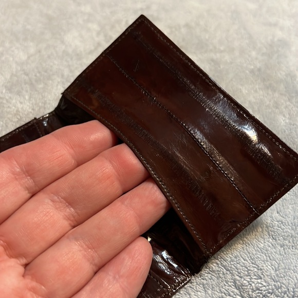 Genuine Eelskin Business Card Holder